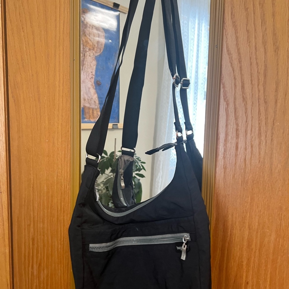 Baggallini Black Crossbody Bag with Silver Accents